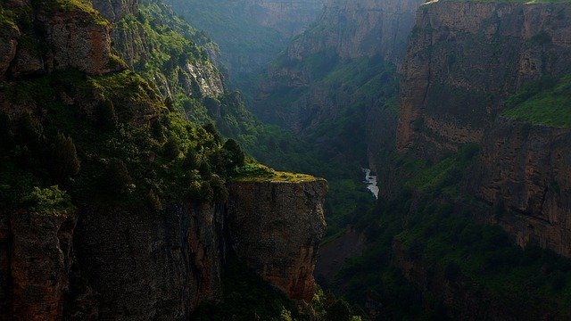 L’âge biblique de la terre est il cohérent avec l’âge de la terre selon la science ?